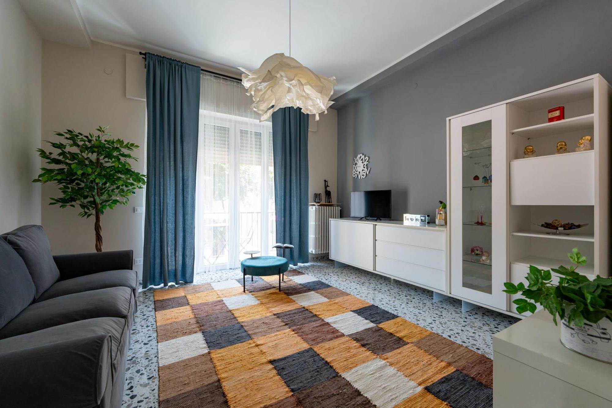 Apartamento L'Affaccio Sulla Piazza Avezzano Exterior foto
